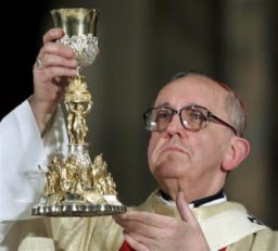 Novo papa escolhido é Jorge Mário Bergoglio, da Argentina