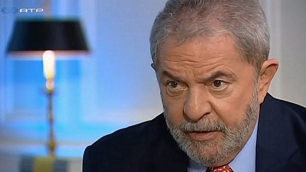 Lula acusa Deus em corrupção da Petrobrás