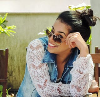 Missionária Camila Barros Missionária Camila Barros