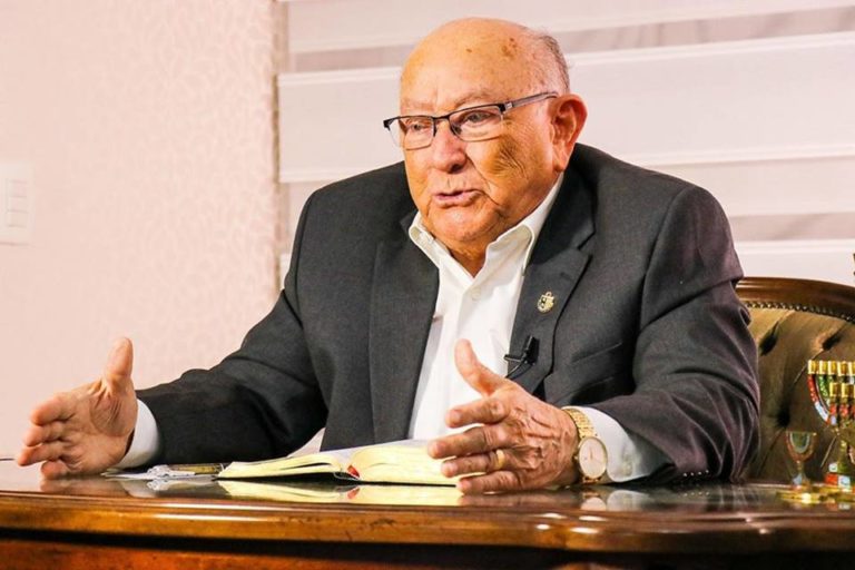 José Wellington se irrita e manda carta para pastor flagrado com amante
