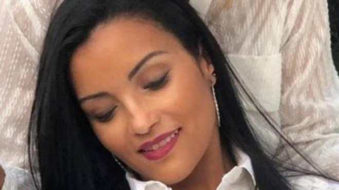 Conheça Simone Santos, a filha de Flordelis acusada de atirar no pênis de Anderson do Carmo