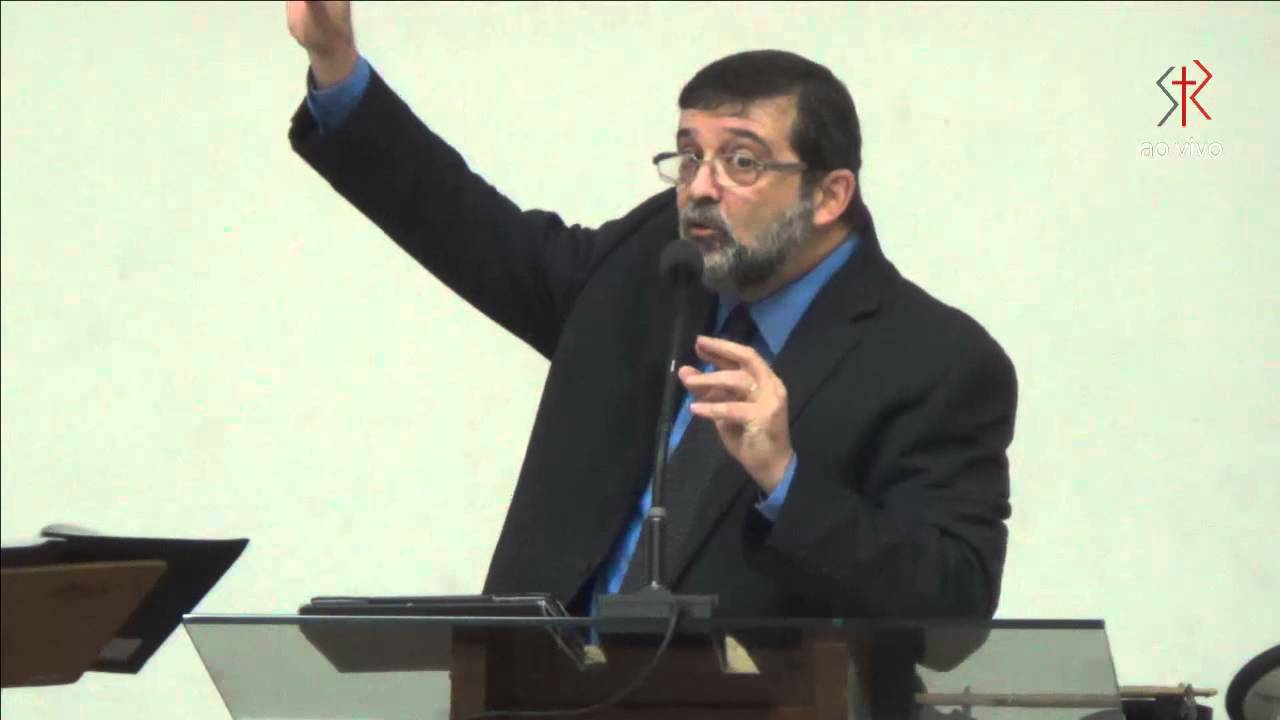 Pastor diz que “mendigos têm dever bíblico de passar fome” e revolta web