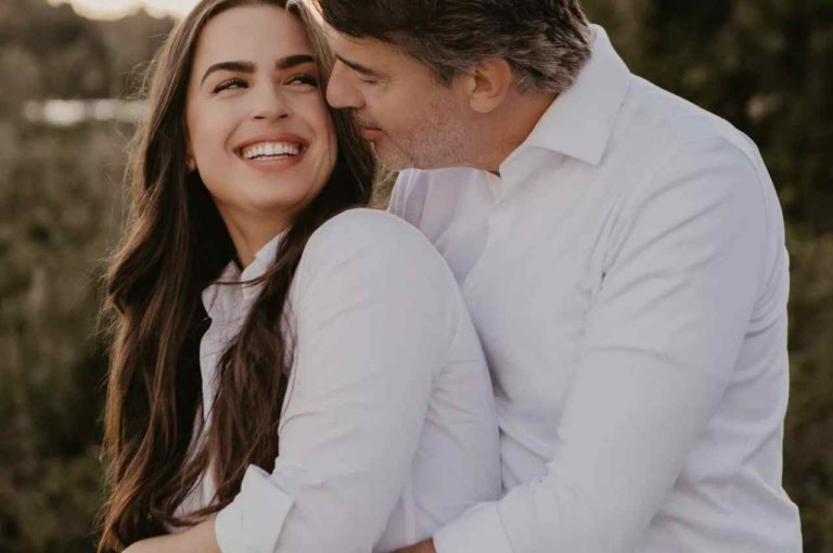 Ex de Elaine de Jesus anuncia noivado à igreja após repercussão