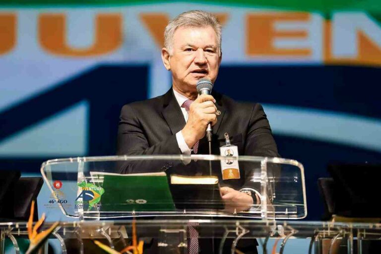 Assembleia de Deus se divide sobre “reteté” e manifestações no culto