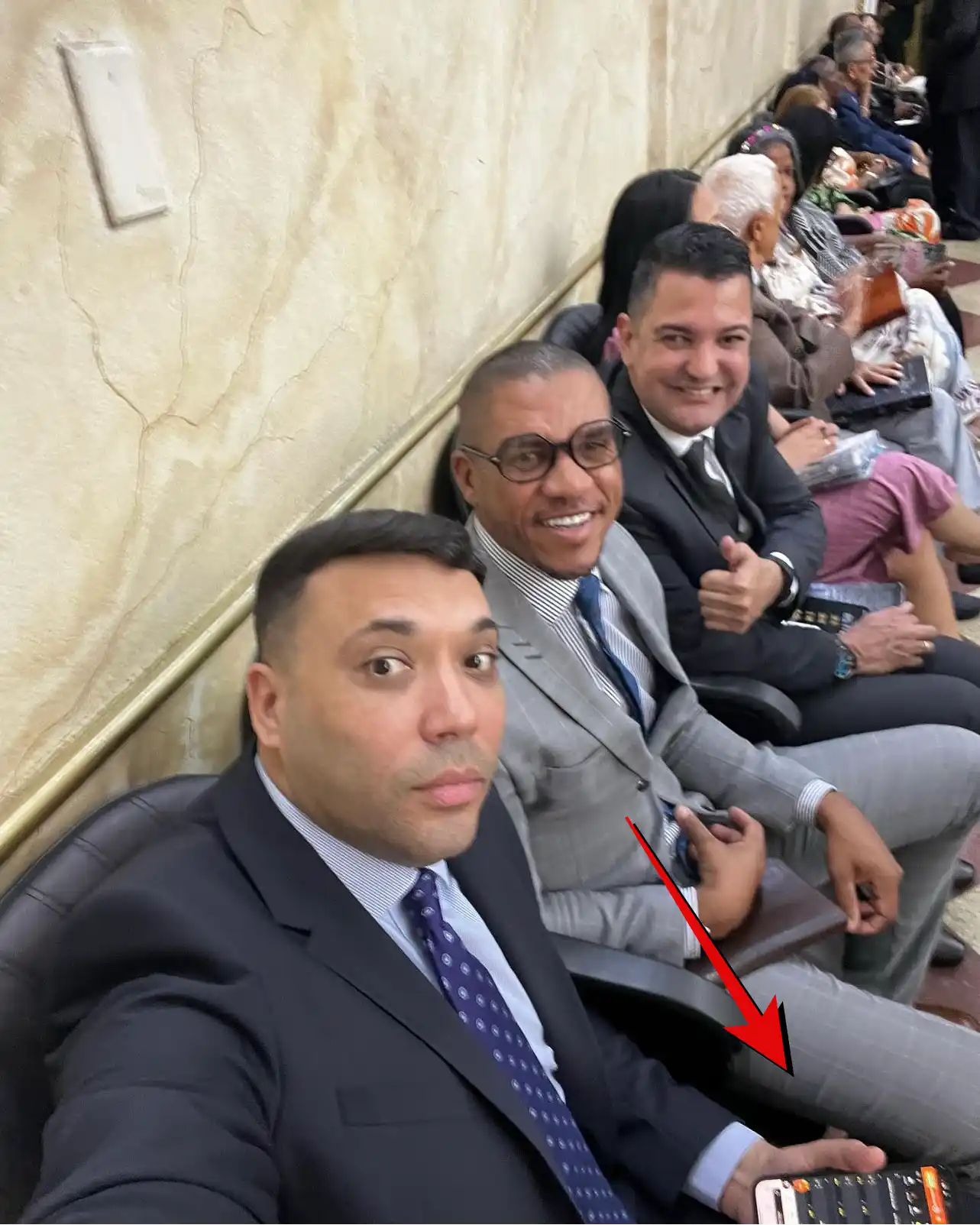 Pastores durante culto de Ceia @Reproducao 1