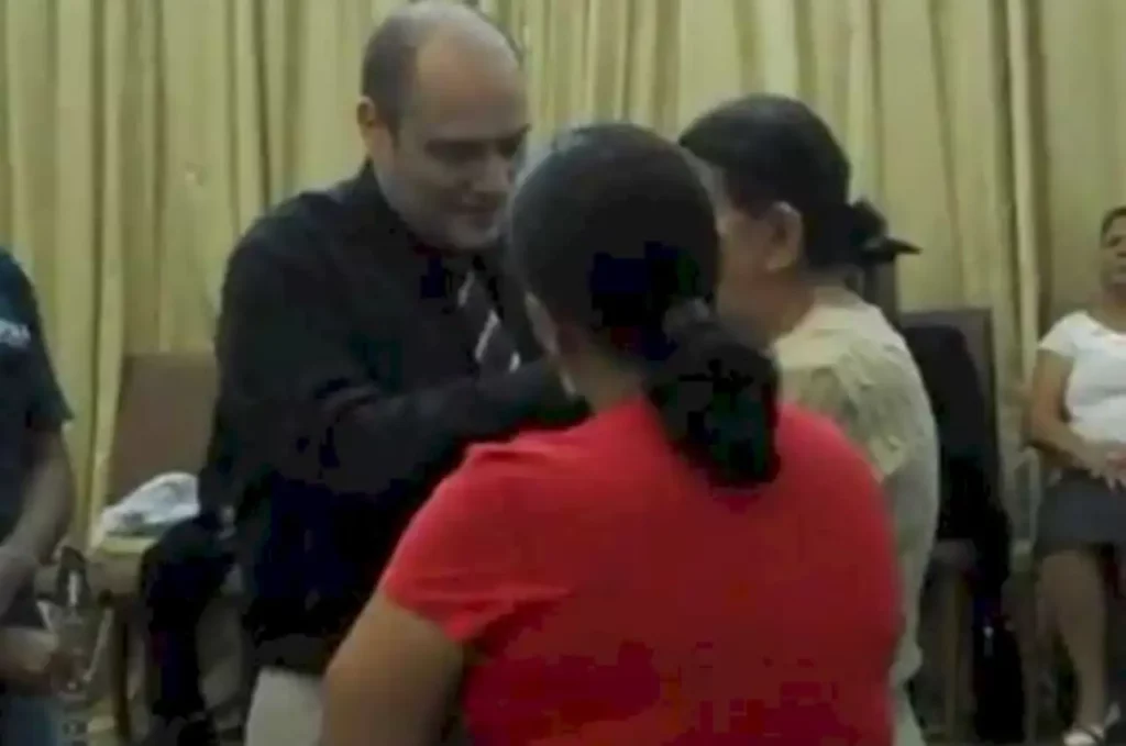 Pastor durante pregação - @Reprodução