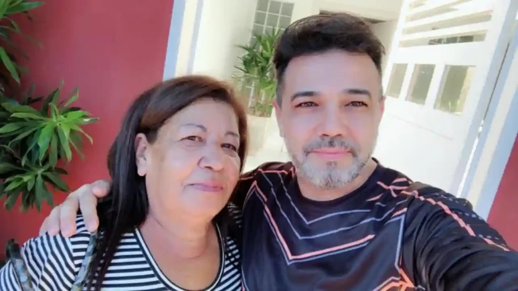 Deputado Marco Feliciano com sua mãe - @Reprodução