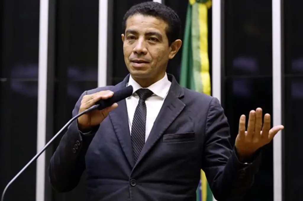 Pastor Gil - @Reprodução