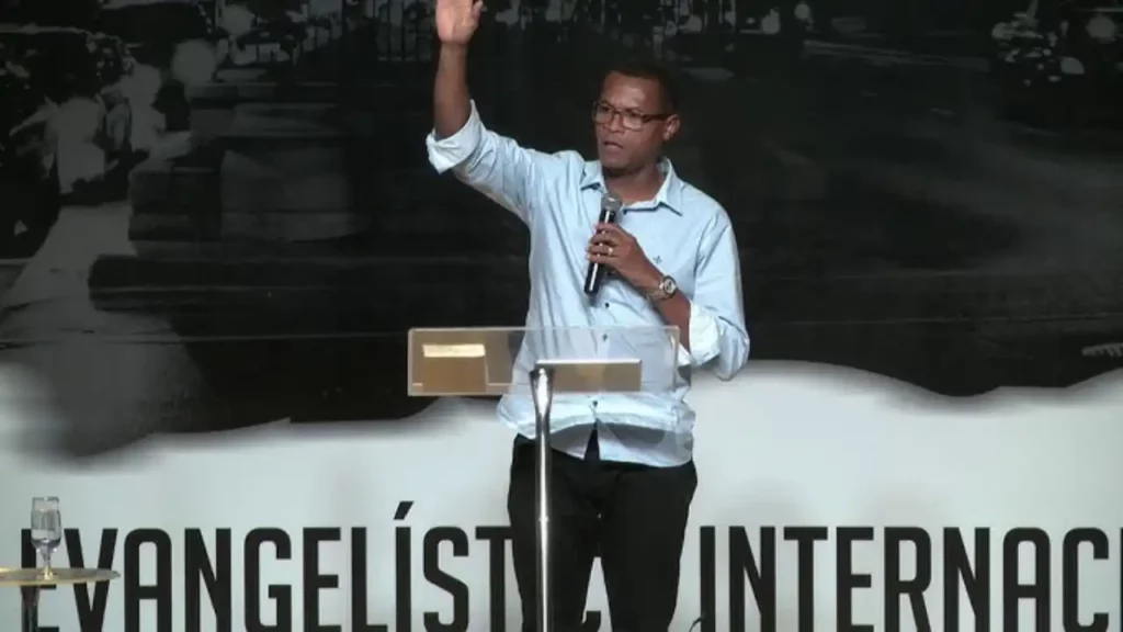 Pastor Samuel Bello - @Reprodução