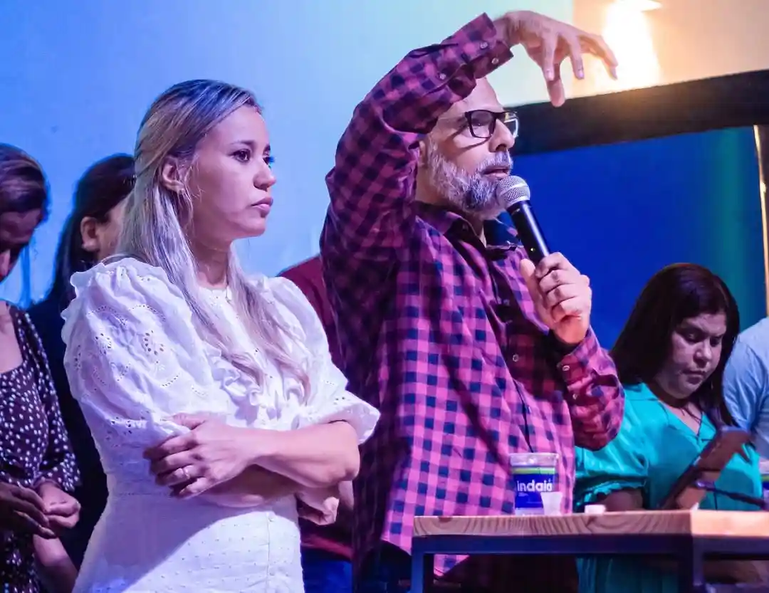 Pastor Ulisses durante culto - @Reprodução Pastor Ulisses durante culto - @Reprodução