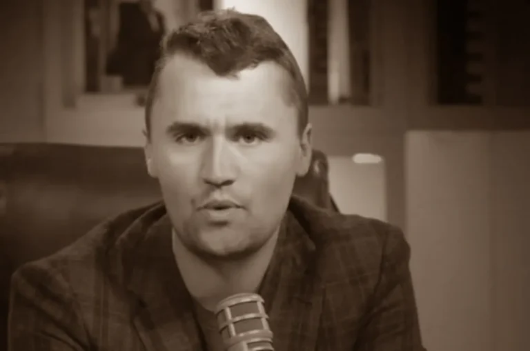 Morte de Charlie Kirk gera comoção entre religiosos e críticas à esquerda