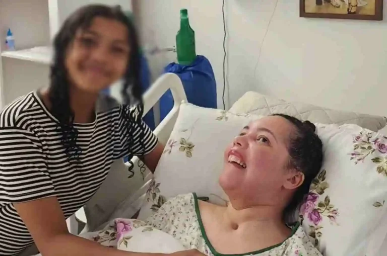 “Estão destruindo minha família”, diz filha de Amanda Wanessa em lágrimas