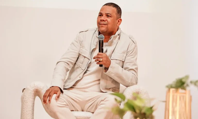“Deus me livrou da morte”, diz pastor Eduardo Reis após diagnóstico grave