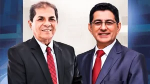 pastor sales batista e pastor océlio nauar posando juntos em foto institucional