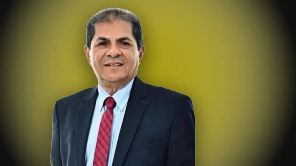 Pastor Sales Batista posa para retrato institucional em imagem usada para ilustrar sua atuação na liderança da Comieadepa