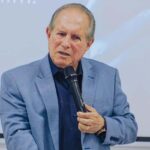 Pastor cobra disciplina de músicos e diz que talento não basta