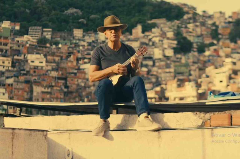 Sérgio Lopes lança samba gospel e divide opiniões nas redes