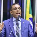 Otoni de Paula dispara contra bolsonaristas: “Estão afundando a direita”