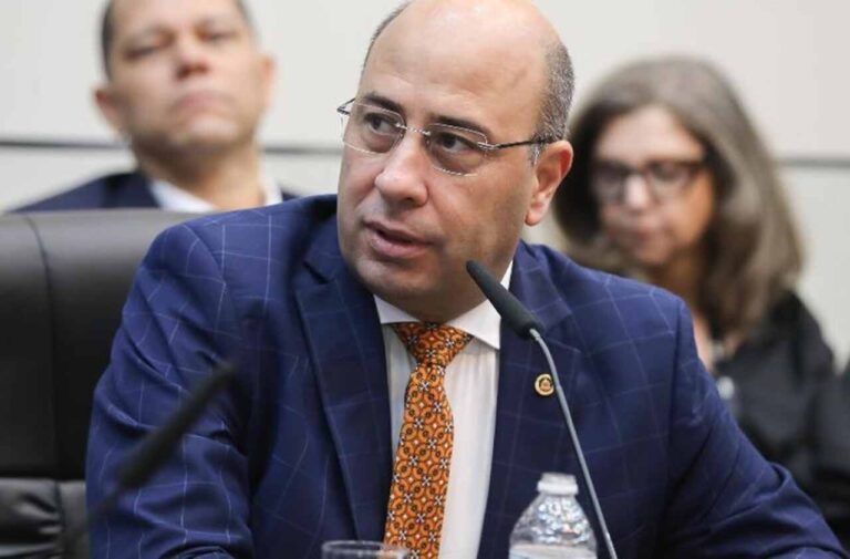 Deputado Oseias de Madureira repudia abordagem da GCM a pastores na Cracolândia