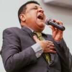 Ozéias de Paula convoca seguidores para votar em Flávio Bolsonaro
