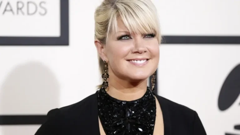 Natalie Grant recebeu diagnóstico de câncer com o tumor junto ao nervo vocal; sete semanas depois voltou a ensaiar