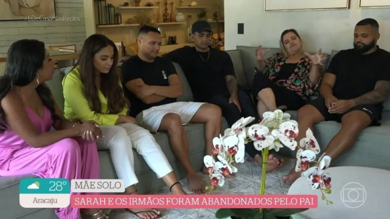 Sarah Beatriz cresceu com quatro irmãos e sem a presença do pai; anos depois, abriu a casa onde a família conseguiu recomeçar