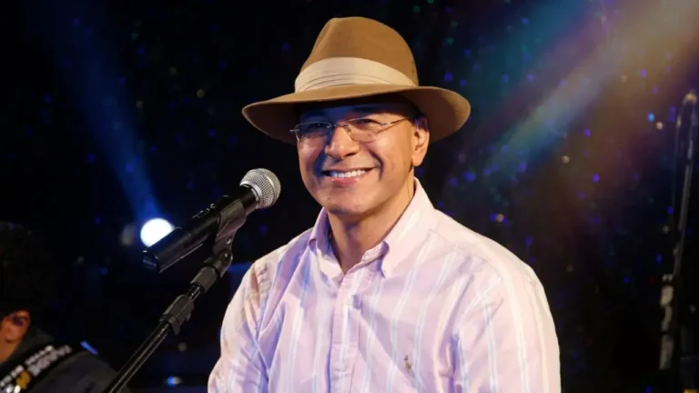 Sérgio Lopes queria ser advogado e entrou para a Marinha; num presídio, ouviu centenas de detentos cantarem sua música