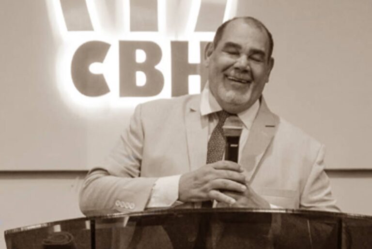 Morre o apóstolo Canroberto Carfi, líder da Batista Hermom e pai do cantor Ton Carfi