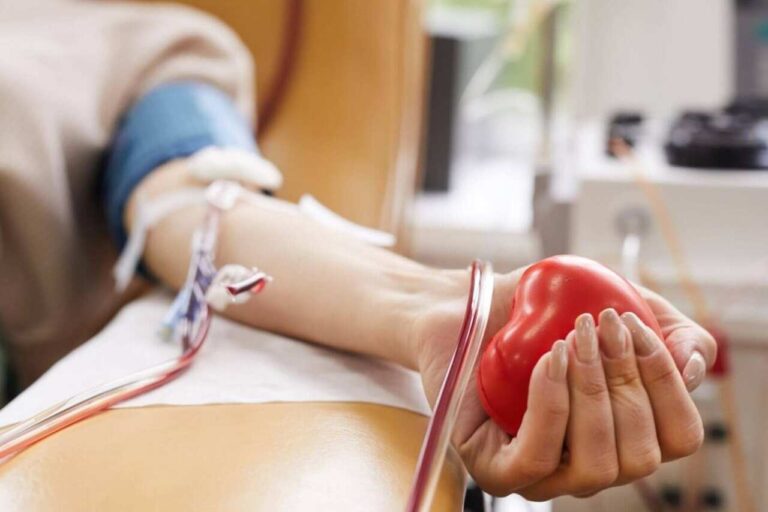 Testemunhas de Jeová surpreendem ao flexibilizar regra sobre doação de sangue
