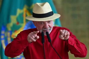 Presidente da República discursa durante evento