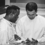 Pastor que batizou Bruno Avellar presta homenagem ao empresário