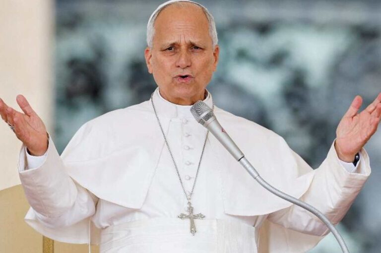 Após diagnóstico de câncer, Papa Leão XIV passa por cirurgia e remove parte do pulmão