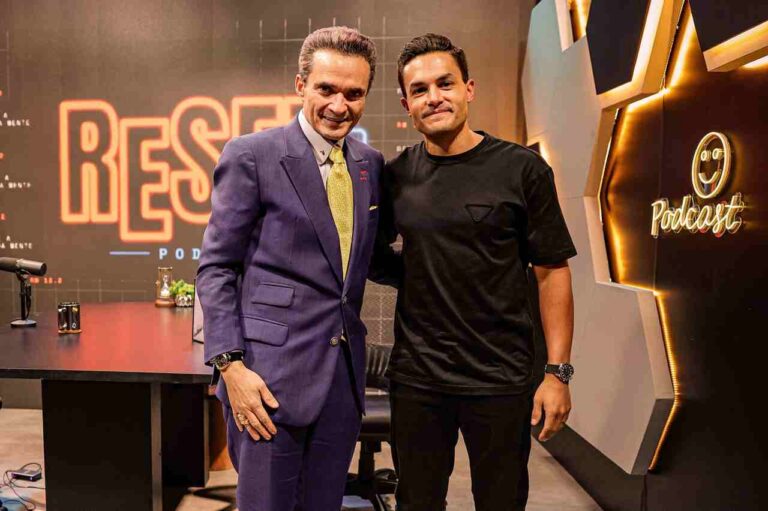 Bispo Samuel Ferreira visita Igreja Pentecostal Deus é Amor e participa do Reset Podcast
